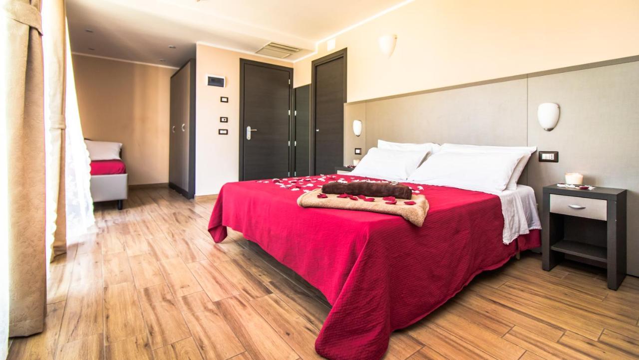 Hotel London Cattolica Buitenkant foto